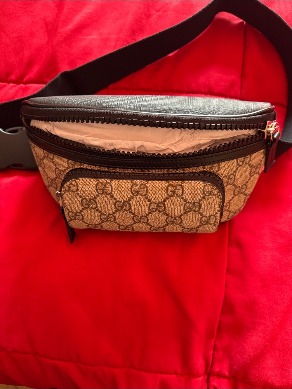 Gucci Beige GG Canvas Belt Bag with Black Trim - Picture 6 of 8